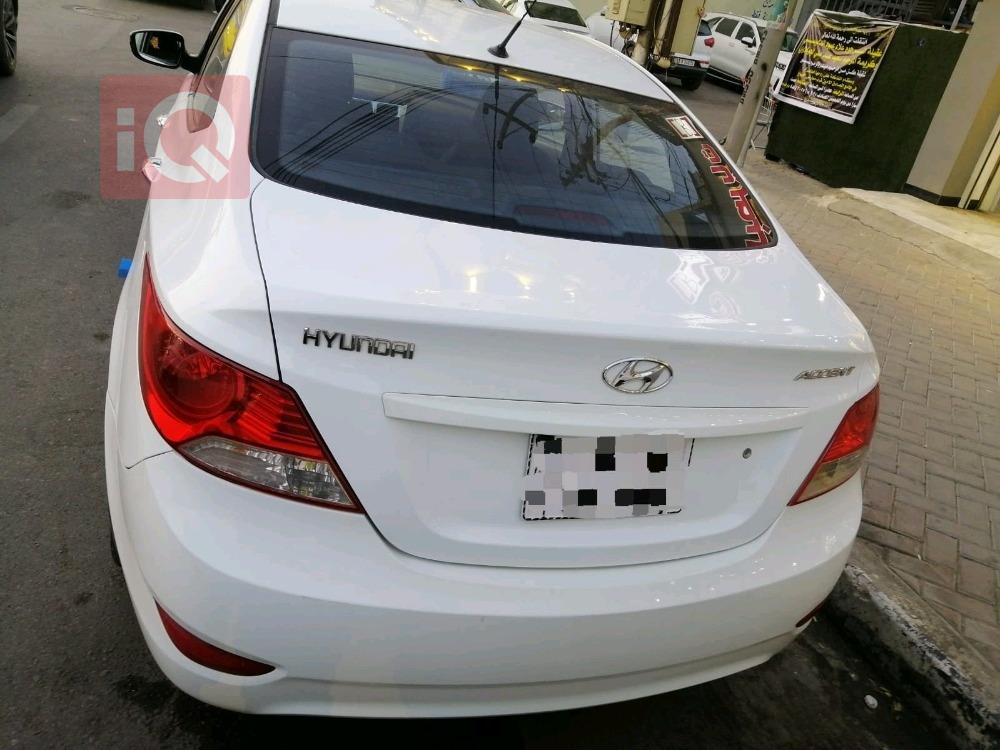 Hyundai Accent